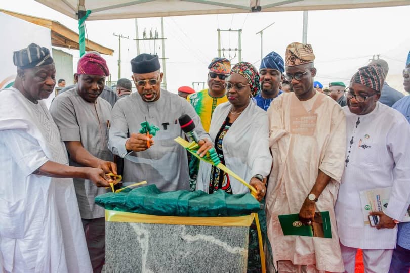 Gov Dapo Abiodun commissioning the Laderin–Prof. Wole Soyinka Train Station Road in Abeokuta