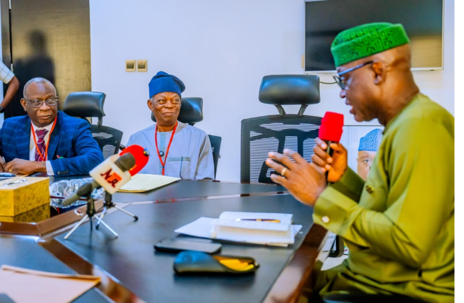 Governor Oyebanji with members of the Governing Council of Bamidele Olumilua University of Education, Science and Technology (BOUESTI), Ikere-Ekiti, led by its Pro-Chancellor and Chairman of Council, Prof. Patrick Aina