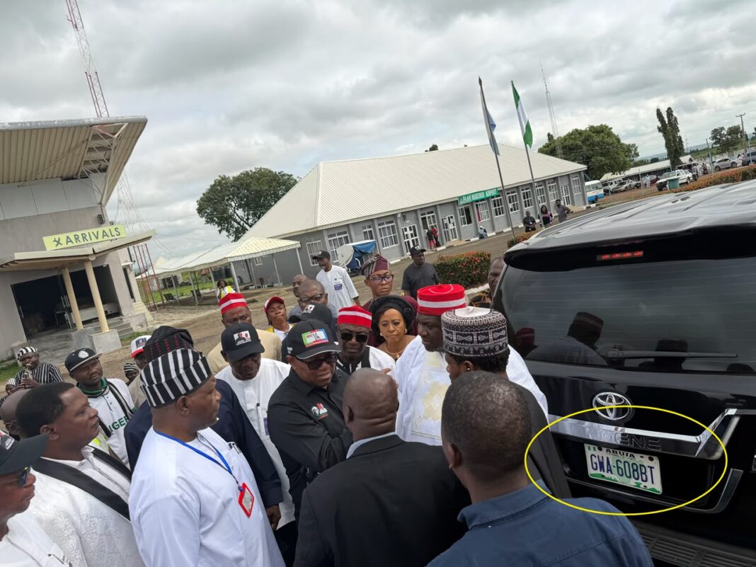 Peter Obi in Benue State and the car in question