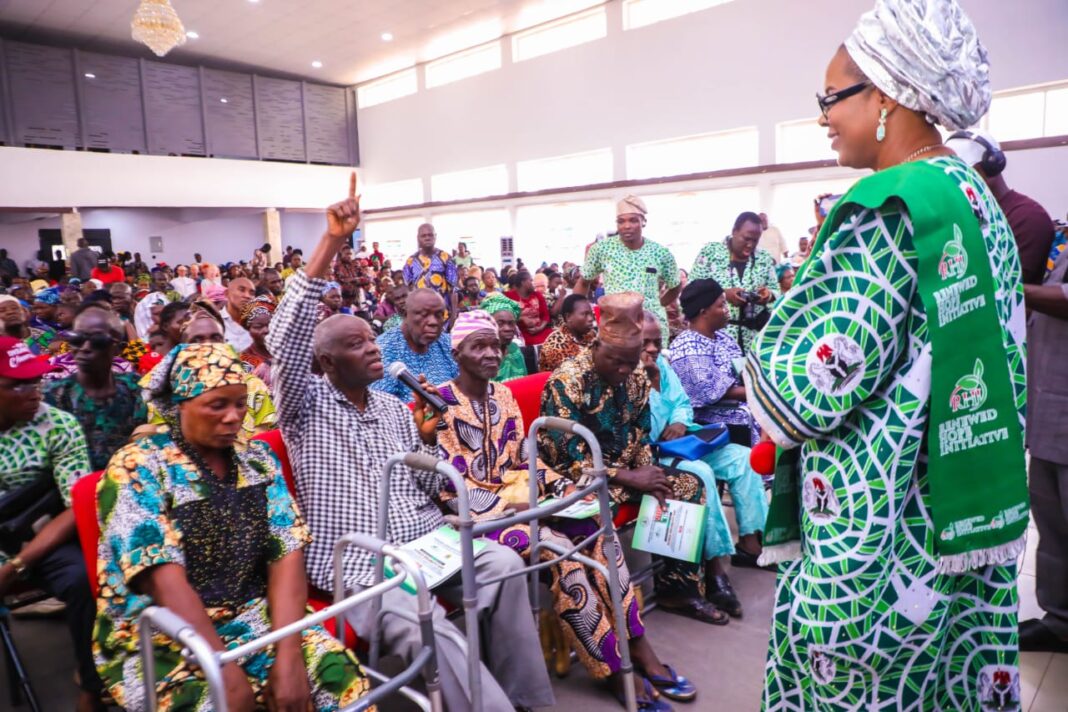 Wife of Ekiti State Governor and RHI State Coordinator, Dr Olayemi Oyebanji. represented Senator Oluremi Tinubu at the event