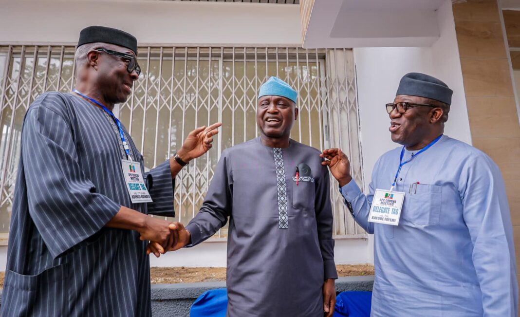 Governor Oyebanji, centre, former Governors Adebayo and Fayemi
