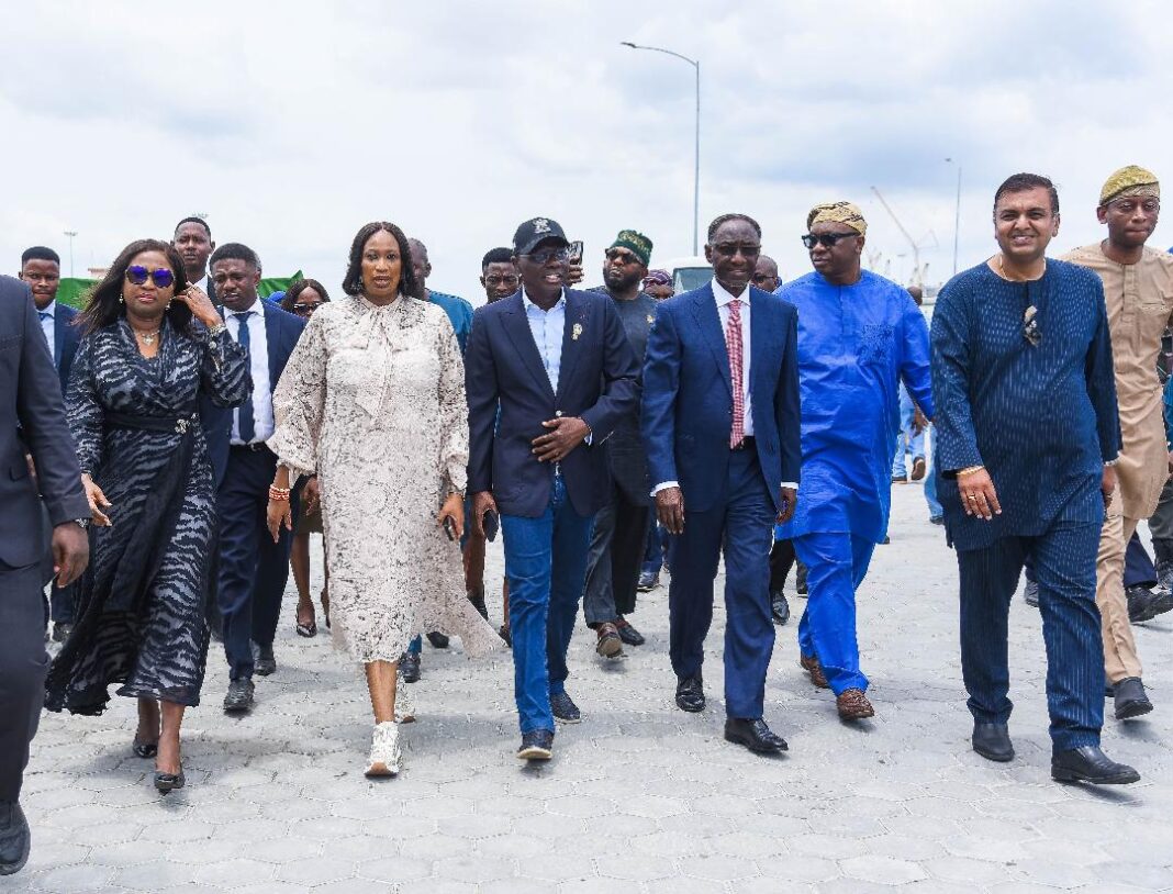 From left: MD/CEO, First City Monument Bank (FCMB), Yemisi Edun; Managing Director, Lagos Free Zone Company, Adesuwa Ladoja; Governor Babajide Sanwo-Olu of Lagos State; Chairman, Lagos Free Zone Company, Abiodun Dabiri; Deputy Chief of Staff to the Lagos State Governor, Sam Egube and Zone Director, Lagos Free Zone, Binay Saraf, at the commissioning of Irele Tower at the Lagos Free Zone, Ibeju-Lekki, recently.