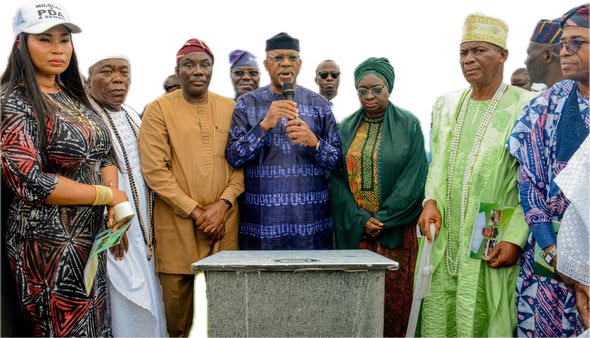 Governor Abiodun commissioning a road project