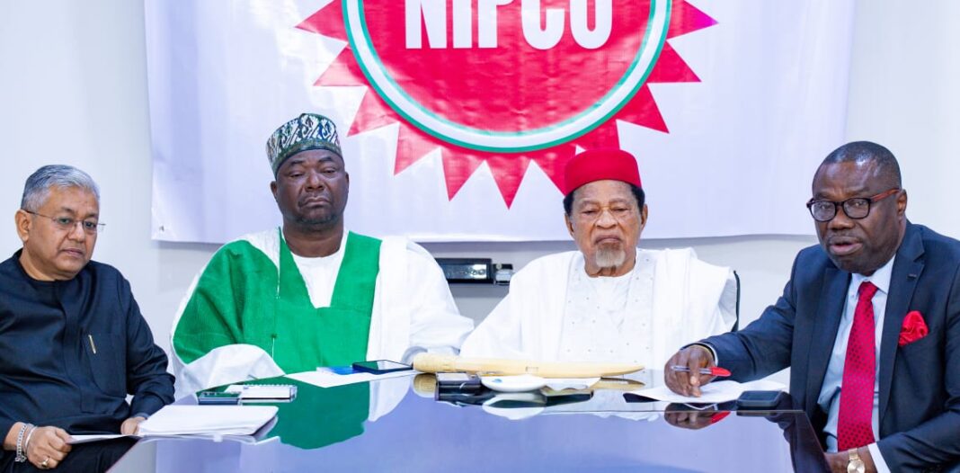 L.- R: Managing Director , NIPCO Gas Ltd ,Nagendra Verma ; Group Executive Director, NIPCO Plc , Alhaji Abdulkadir Aminu; Chairman, Chief Bestman Anekwe; and Managing Partner P.C OBI & CO , Company Secretaries,NIPCO Group , Paul Chukwuma Obi , SAN during the announcement of the group Floating LNG project in Nigeria held at the company's Abuja office