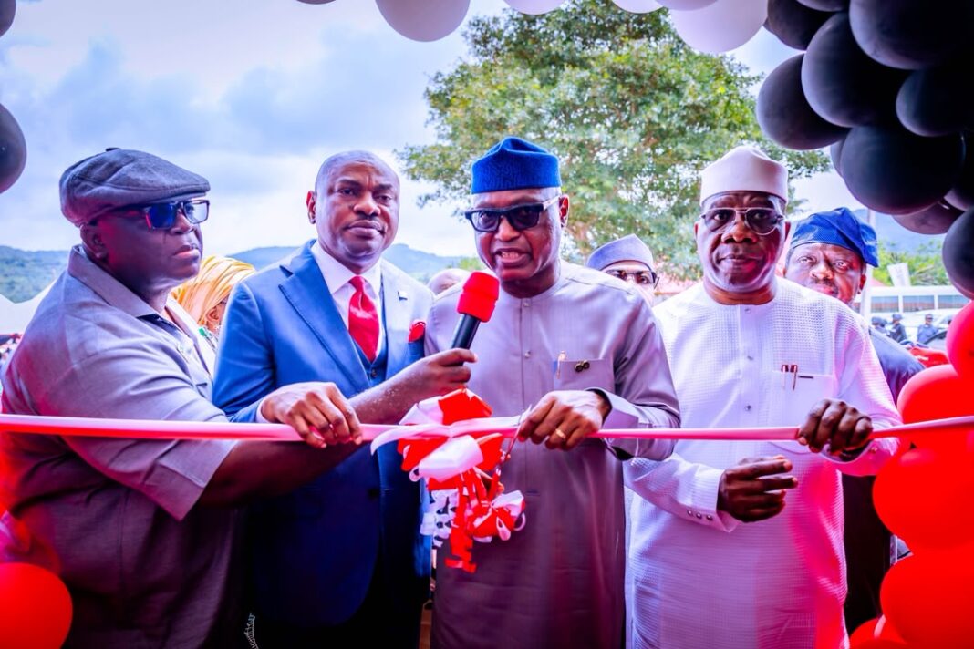 Governor Oyebanji, second right, Senator Bamidele, right, Dr Emmanuel Emefienim, second left and others